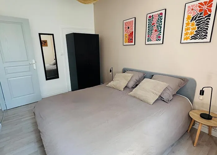 Le Petit Boursiers - Hyper Centre Apartment